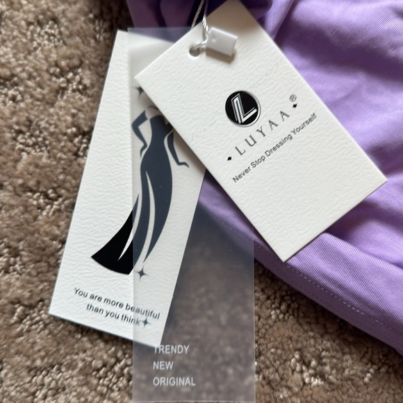 Purple off the shoulder top, size small, brand LUYAA - Picture 3 of 4